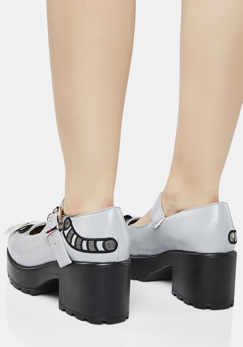 Rogue Raccoon Tira Mary Janes