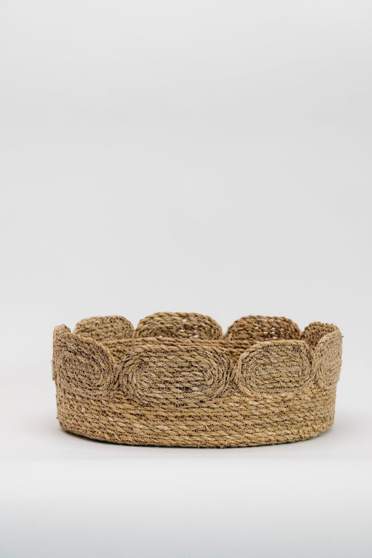 Full Bloom Scallop Basket - 2 Sizes