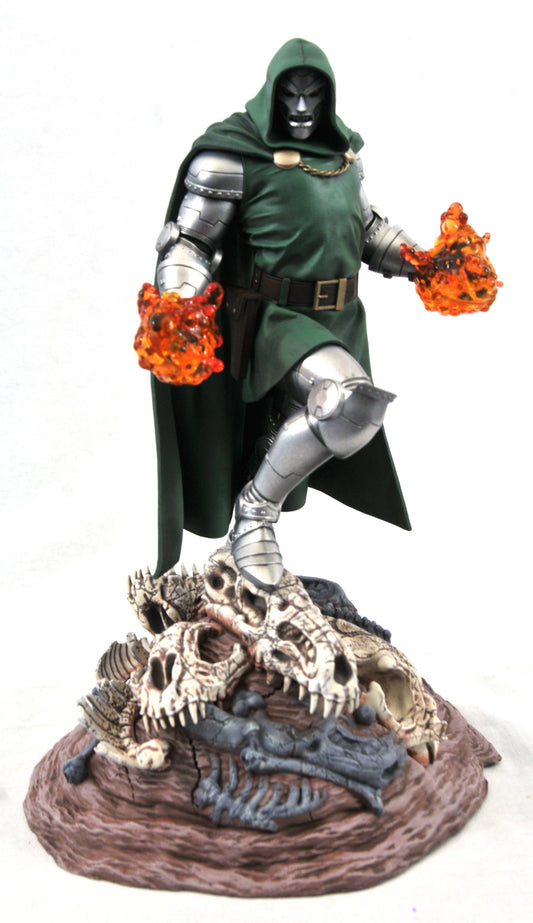 Diamond Select Marvel Gallery - Doctor Doom PVC Statue (85261) LAST ONE!