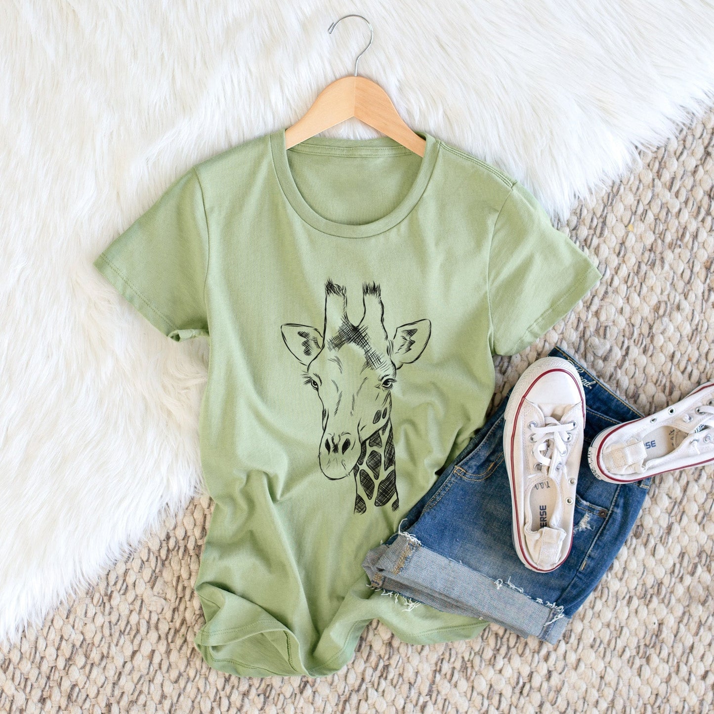 Southern Giraffe - Giraffa giraffa - Women's Crewneck - Made in USA - 100% Organic Cotton
