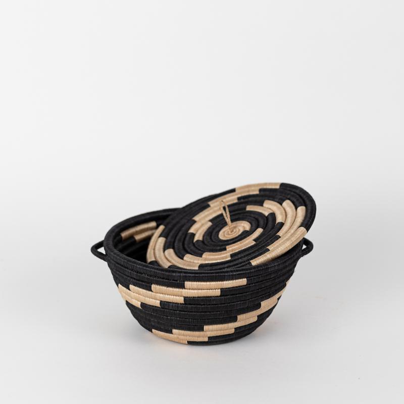 Azizi Life Woven Pot with Lid - Medium woven Azizi Life